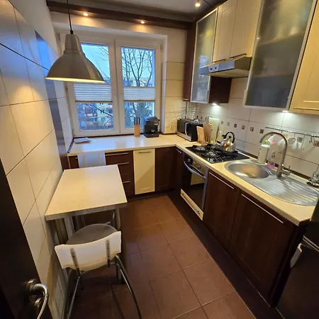 Apartament Poza Zgiełkiem Miasta, A Jednak Wszystko W Zasięgu