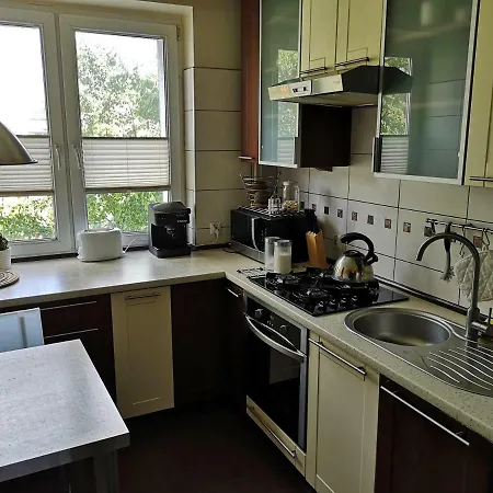 Poza Zgielkiem Miasta, A Jednak Wszystko W Zasiegu Appartement