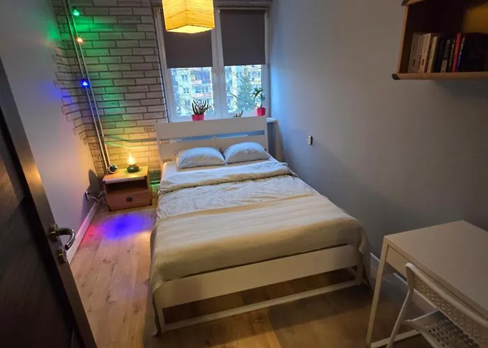 Lejlighed Poza Zgielkiem Miasta, A Jednak Wszystko W Zasiegu